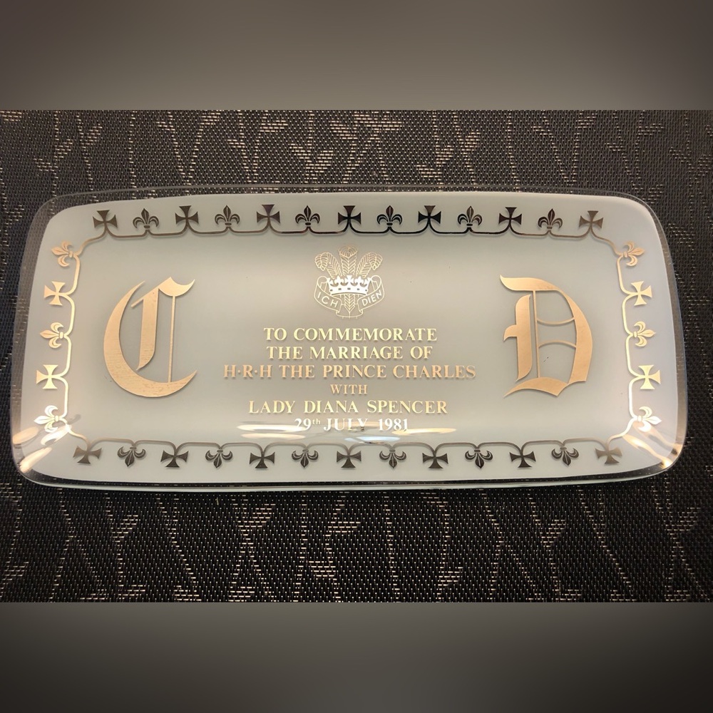 Commemorative Glass Tray honouring Prince Charles and Lady Diana’s Wedding